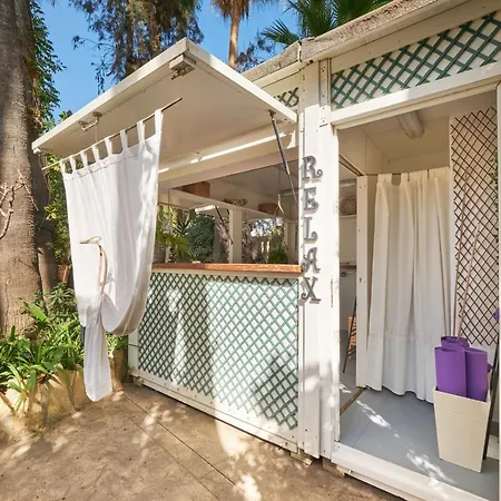 Ciutat Jardi Hotel 4*