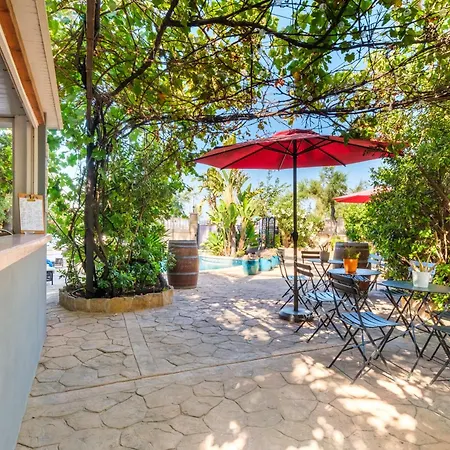 Ciutat Jardi 4*