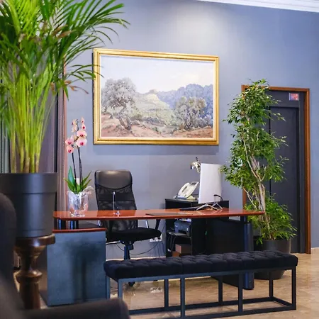 Ciutat Jardi Hotel 4*