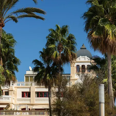 Hotel Ciutat Jardi 4*